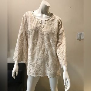 John Mark velvet eyelet flared sleeves top/blouse/ivory/size L/nwt
